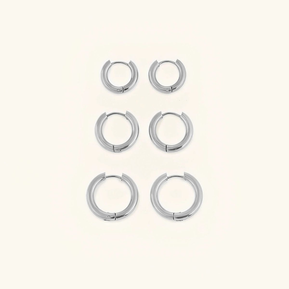 Eyewear Triple Hoop Earrings Set – 18K Gold Plated